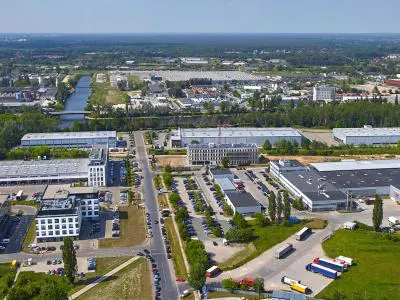Hines sprzedaje sześć parków logistycznych w Polsce
